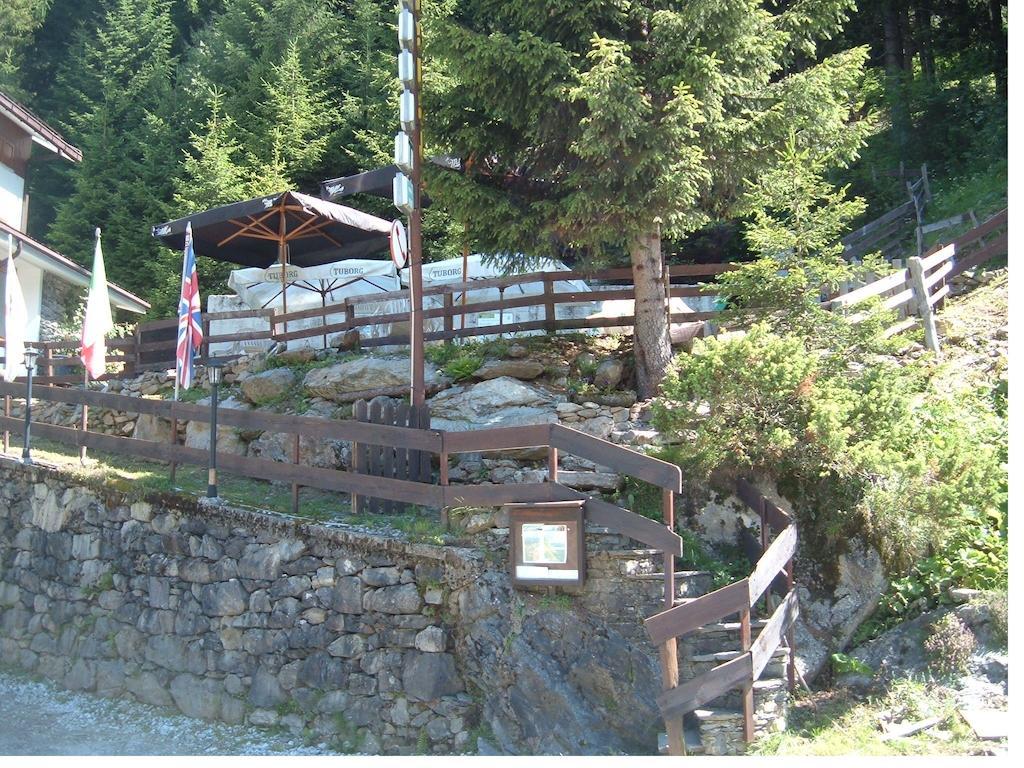 Albergo Pineta Gerola Alta Εξωτερικό φωτογραφία